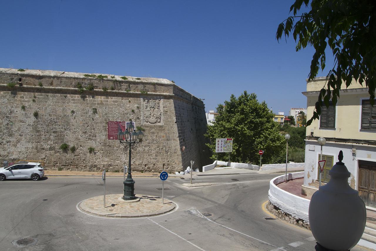 Hotel Los 5 Sentidos Ciutadella  Exterior photo